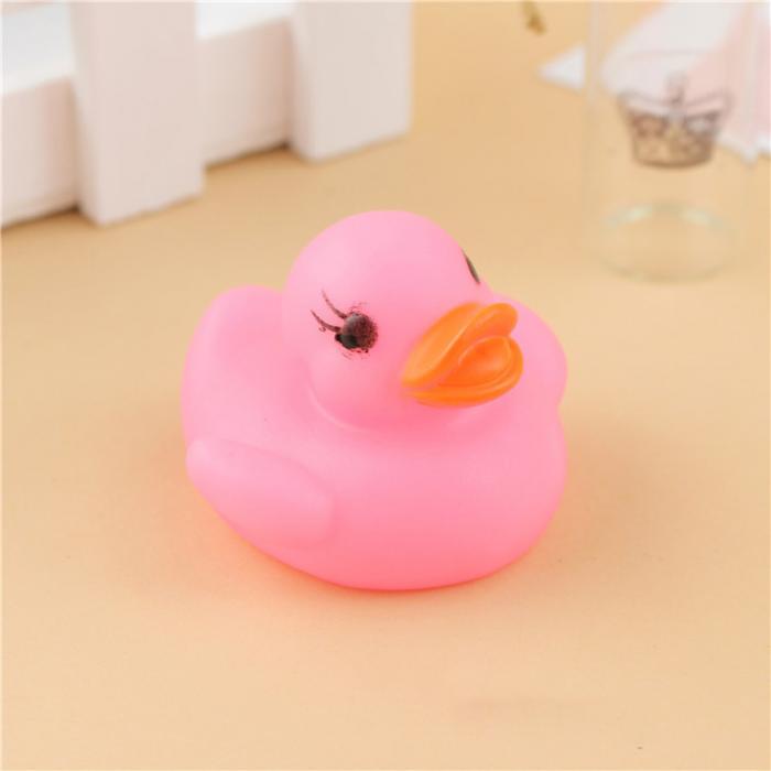 6Pcs/Set Cute LED Flashing Light Floating Duck Bath Tub Shower Rubber Toy for Kids BM88